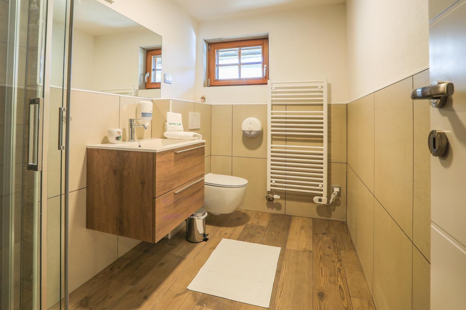 Apartmaji Tina Three-Bedroom Apartment