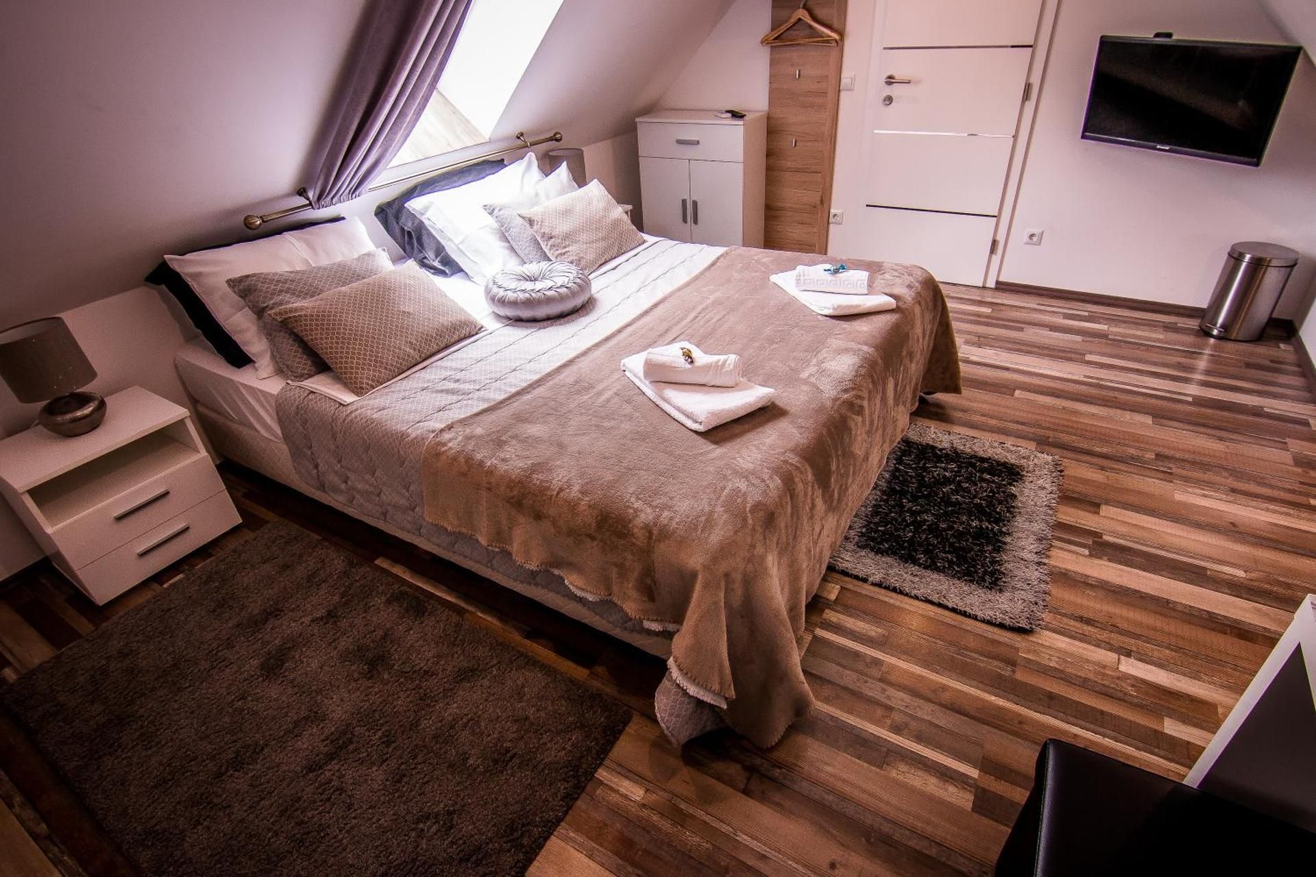 Standard Family Room