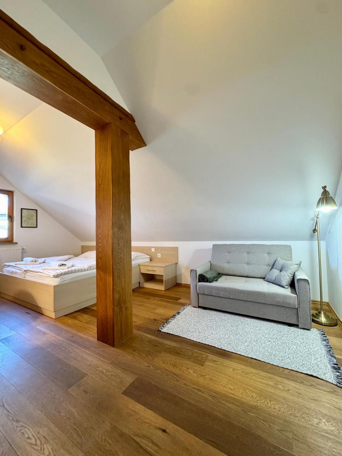 Guest house Domacija Krnc Standard Triple Room