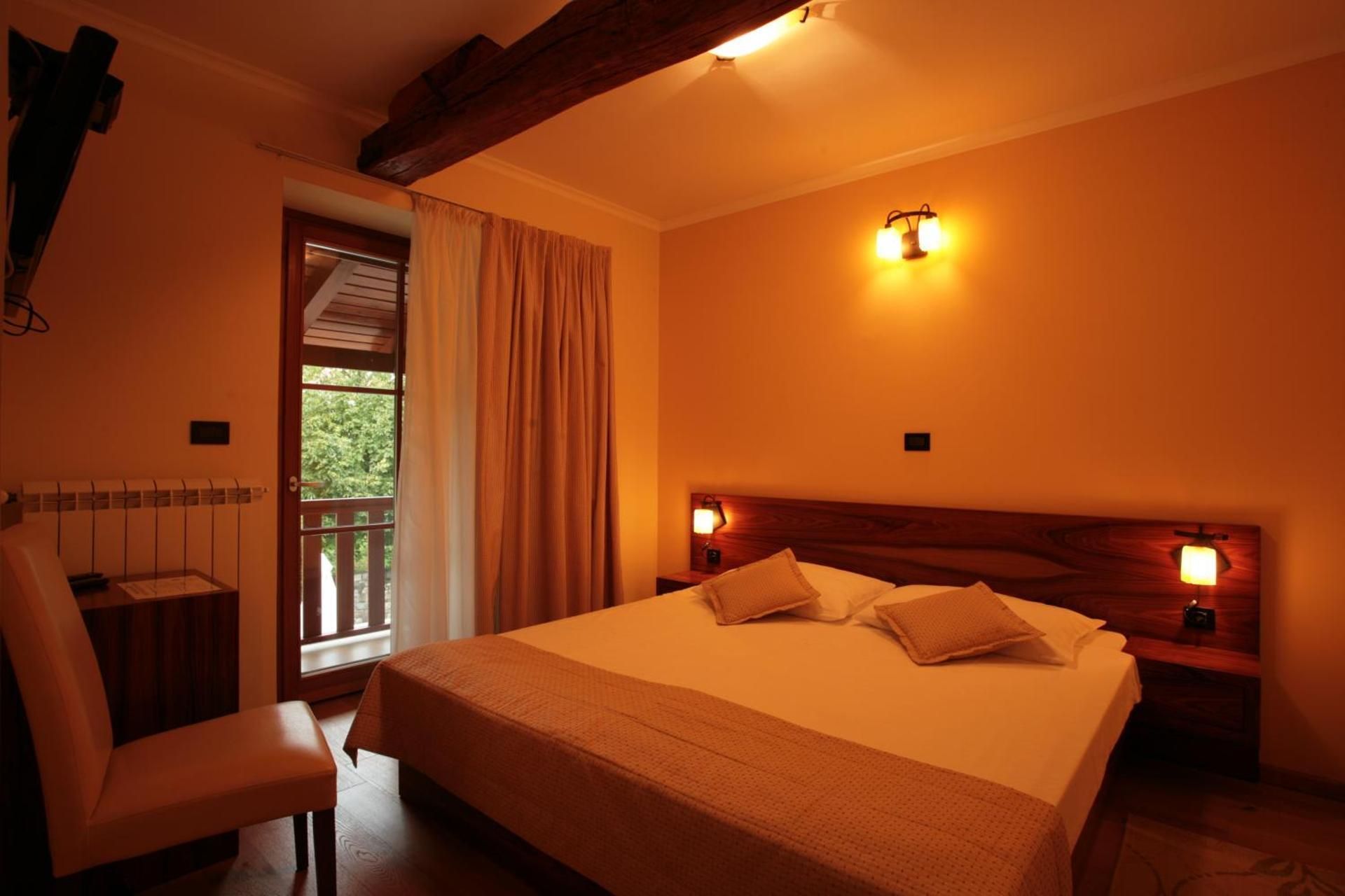 Domacija Linc Apartment with Balcony