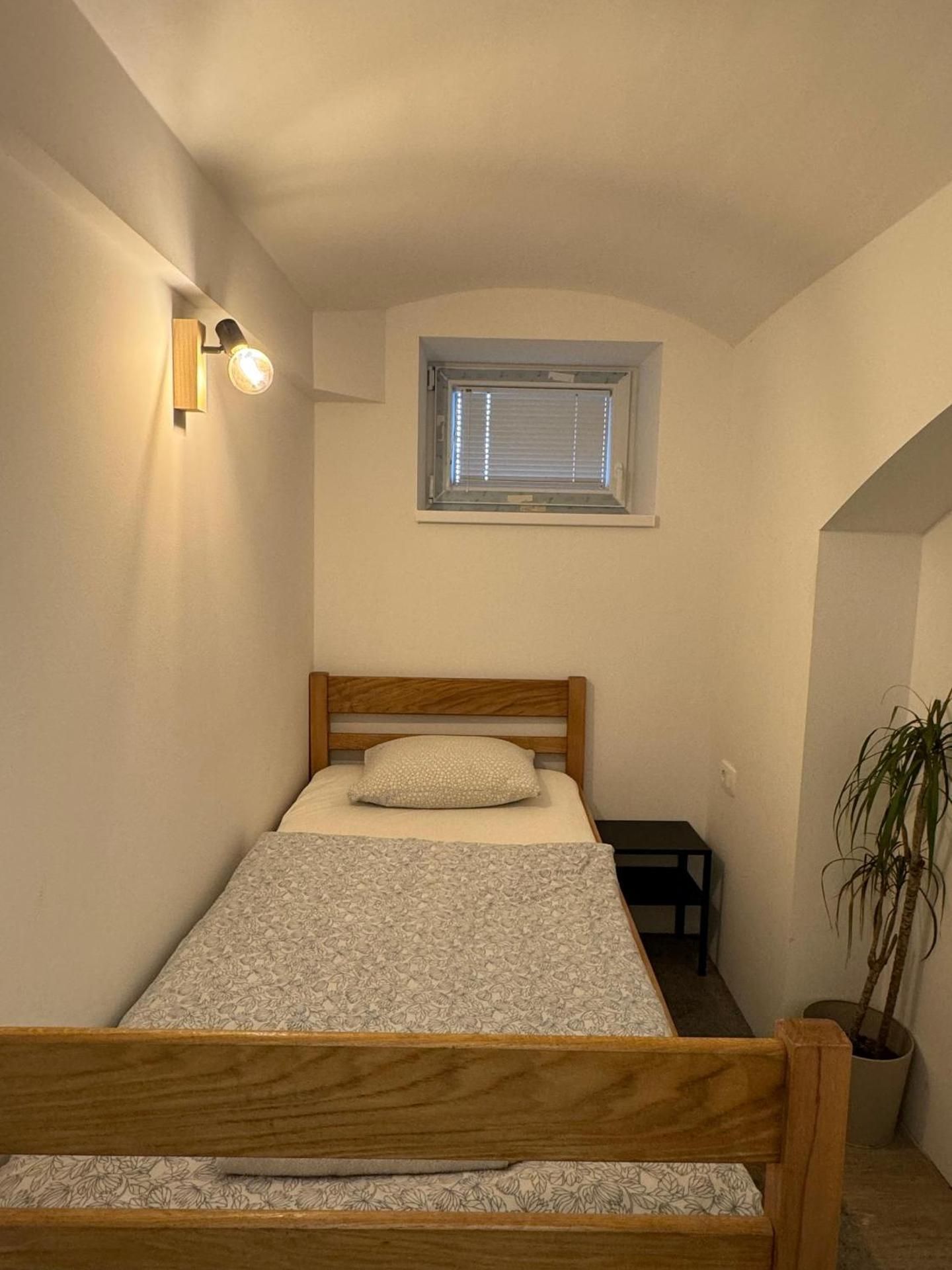 Single Room with Shared Bathroom