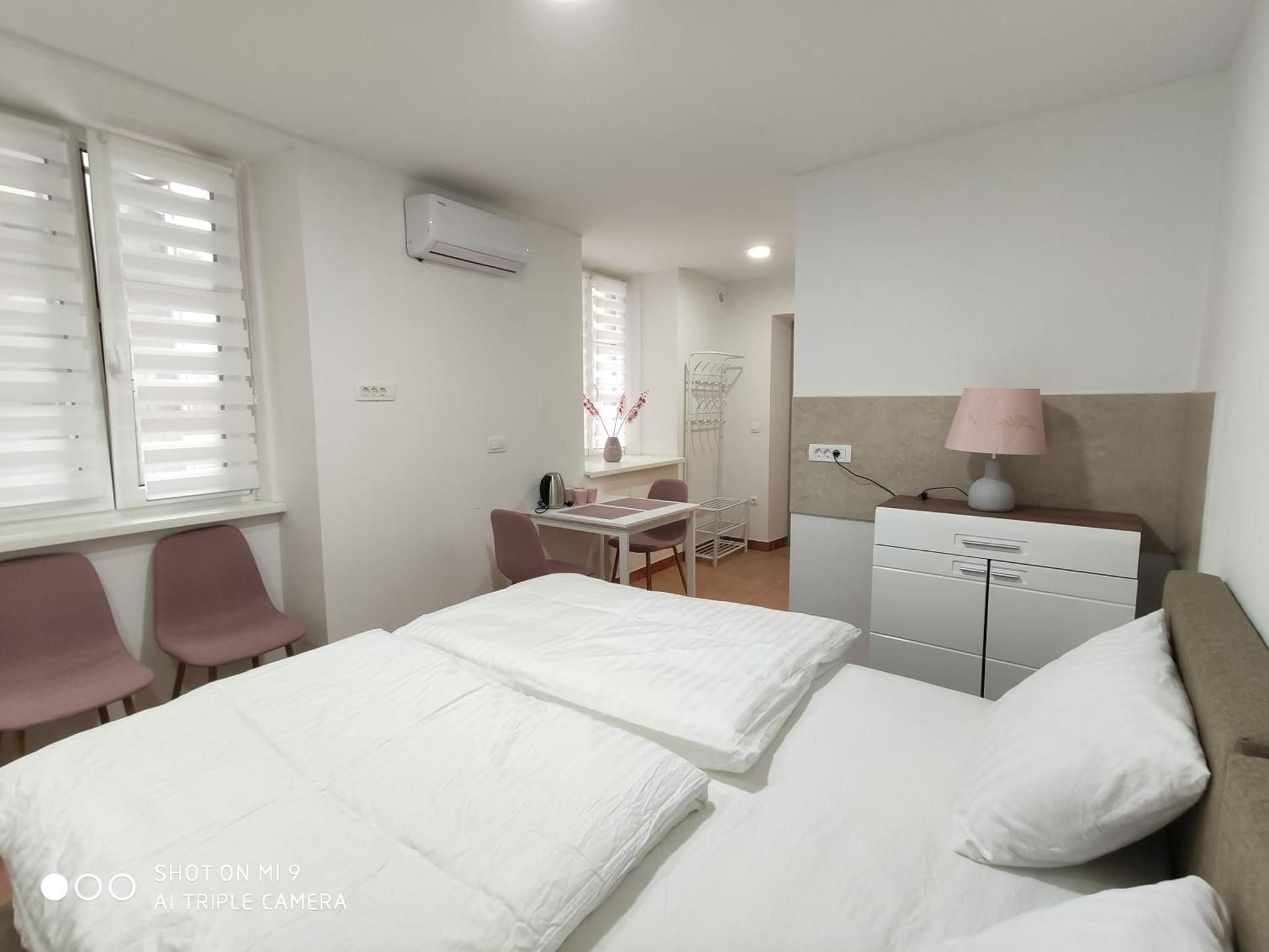 Triple Room with Private Bathroom