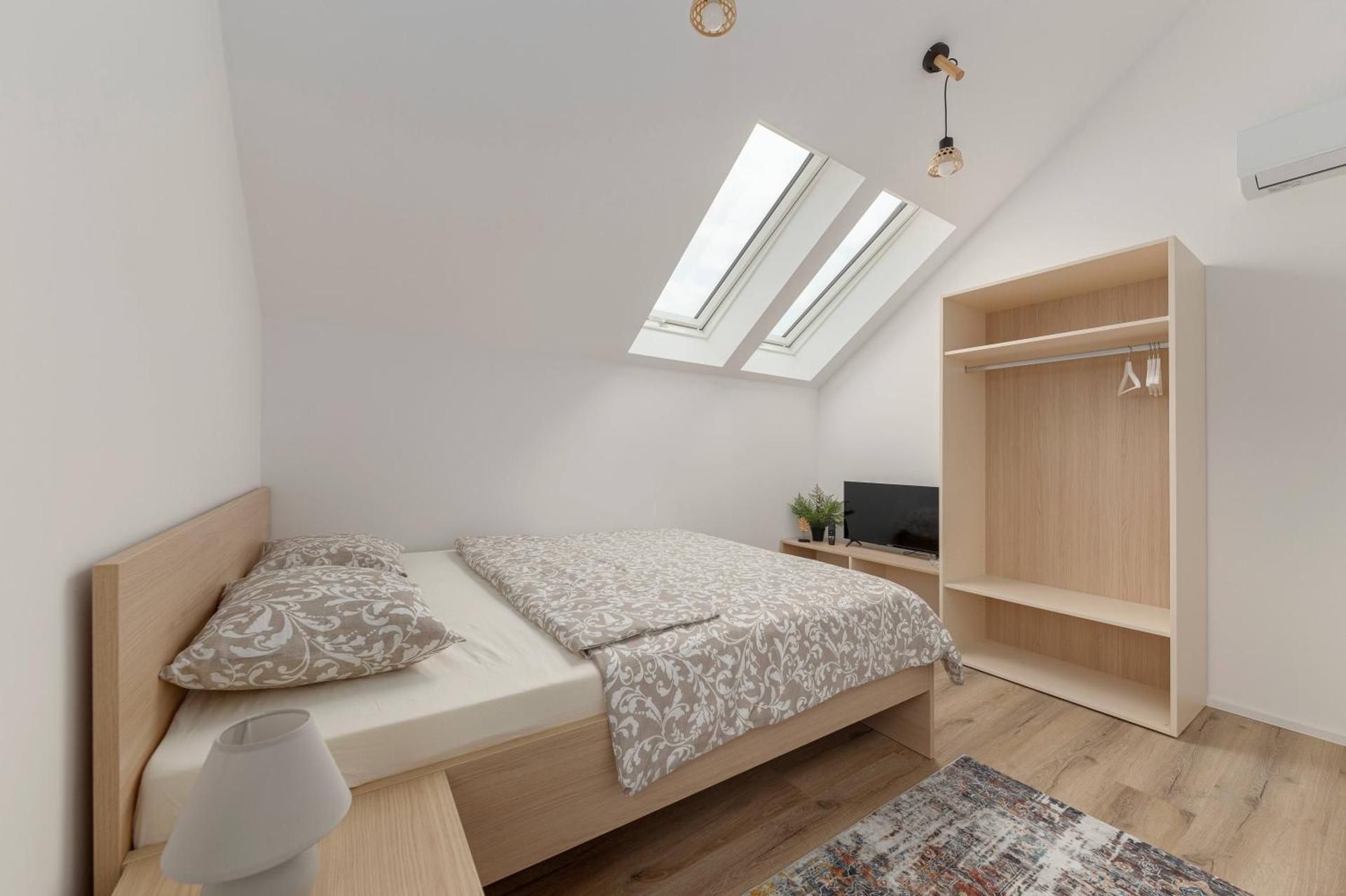 Double Room with Shared Bathroom