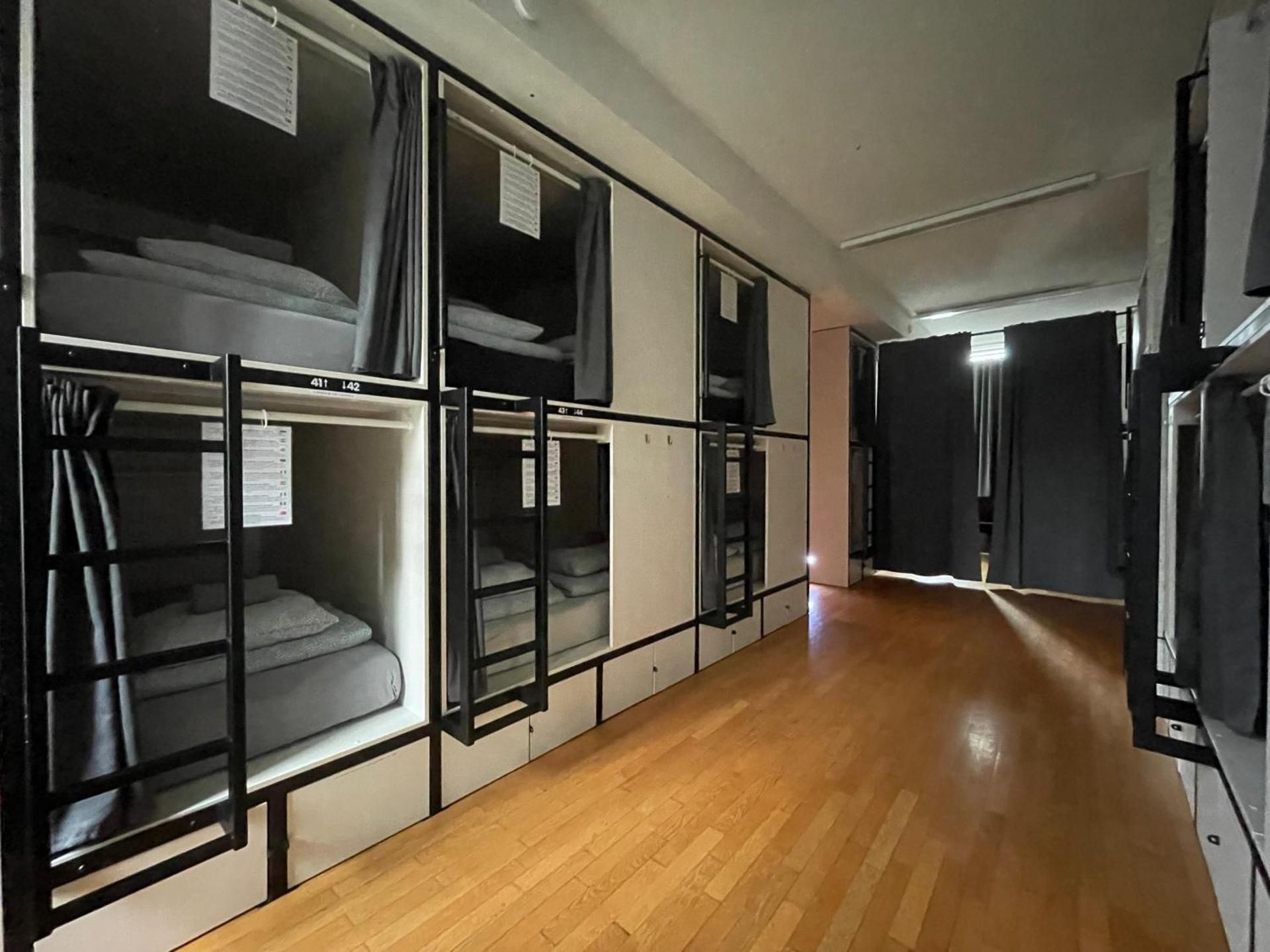 Single Bed Cabin in Dormitory Room