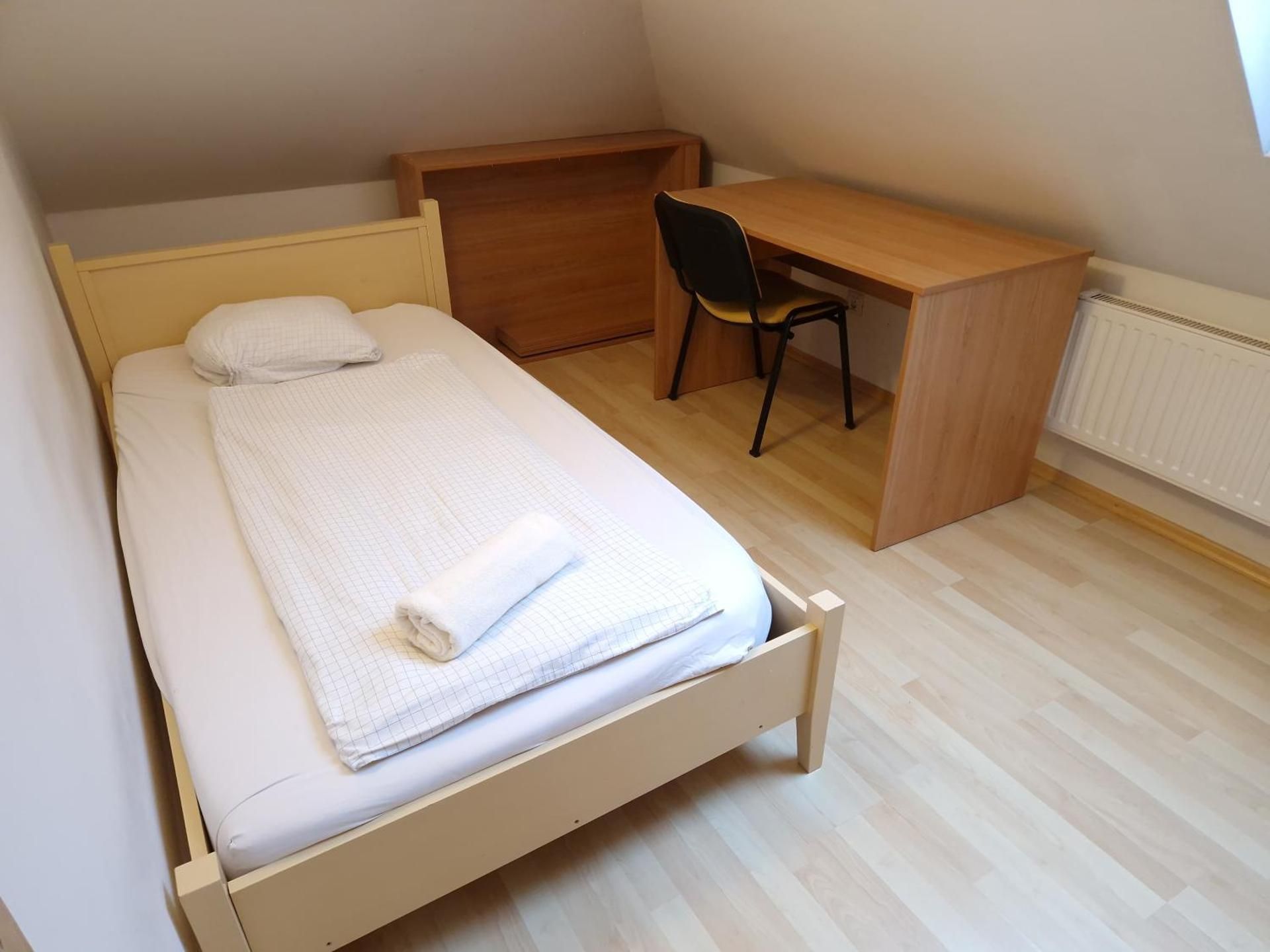 Budget Single Room