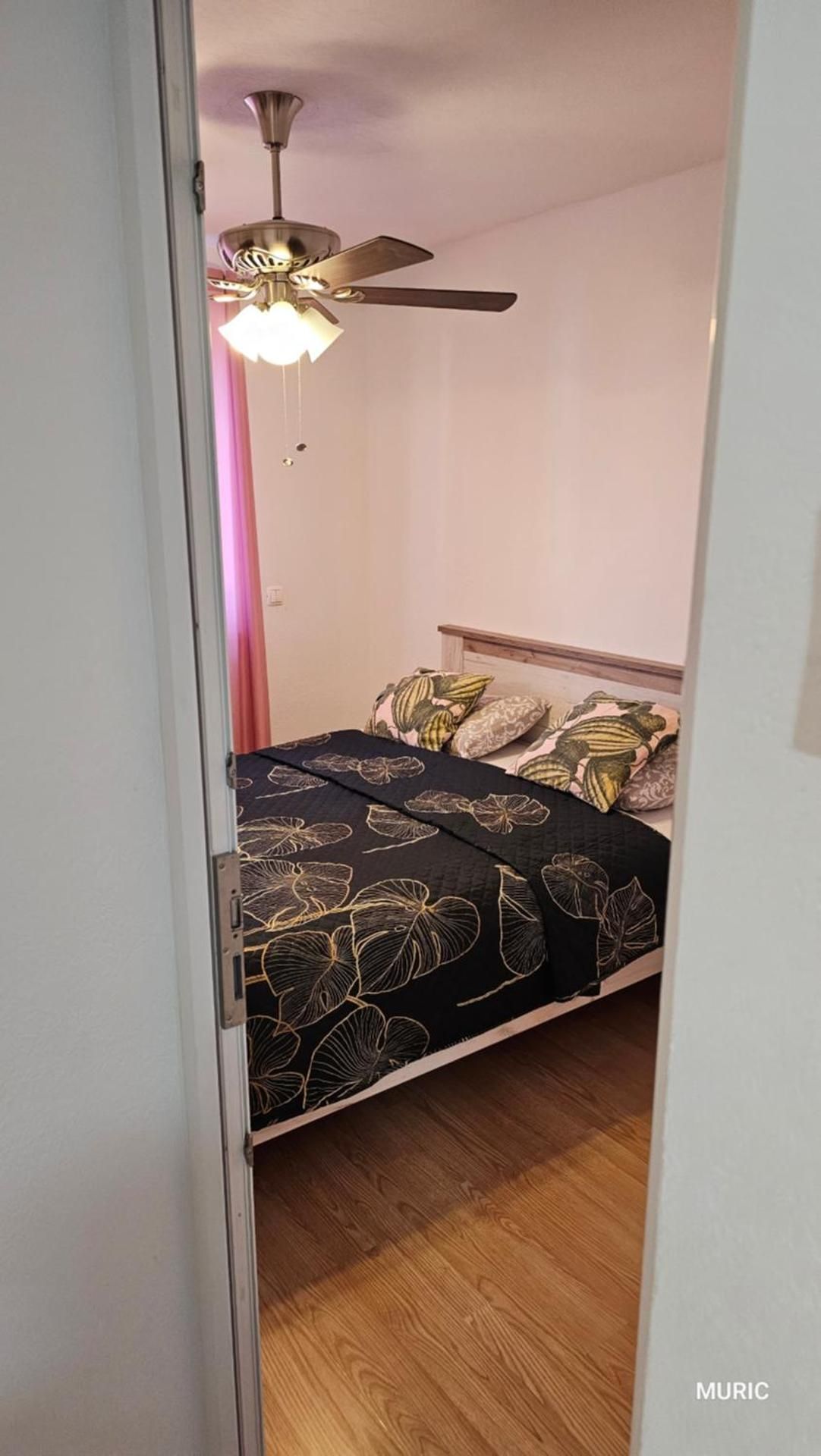 Deluxe Two-Bedroom Apartment with Garden View