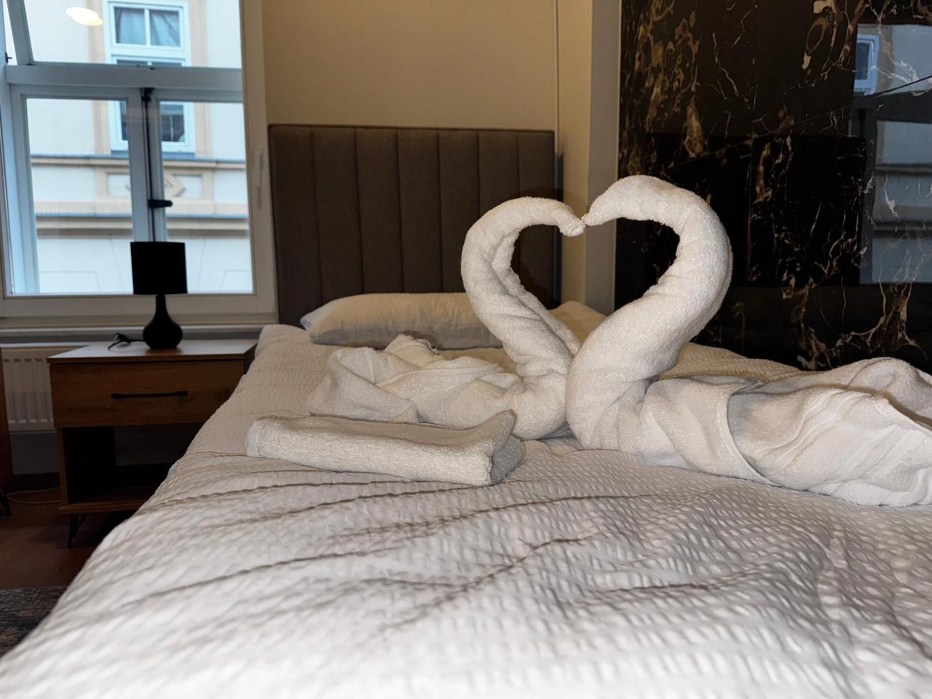 Seherezada Rooms Deluxe Double or Twin Room 2