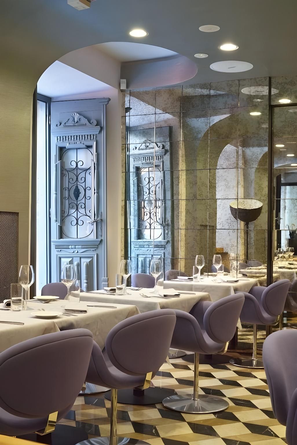 1233cad7003416c7c42f7fc6cb98f12b