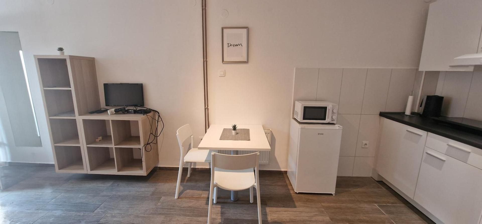 Studio Apartment