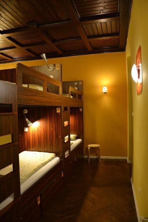 Bed in 8-Bed Mixed Dormitory Room