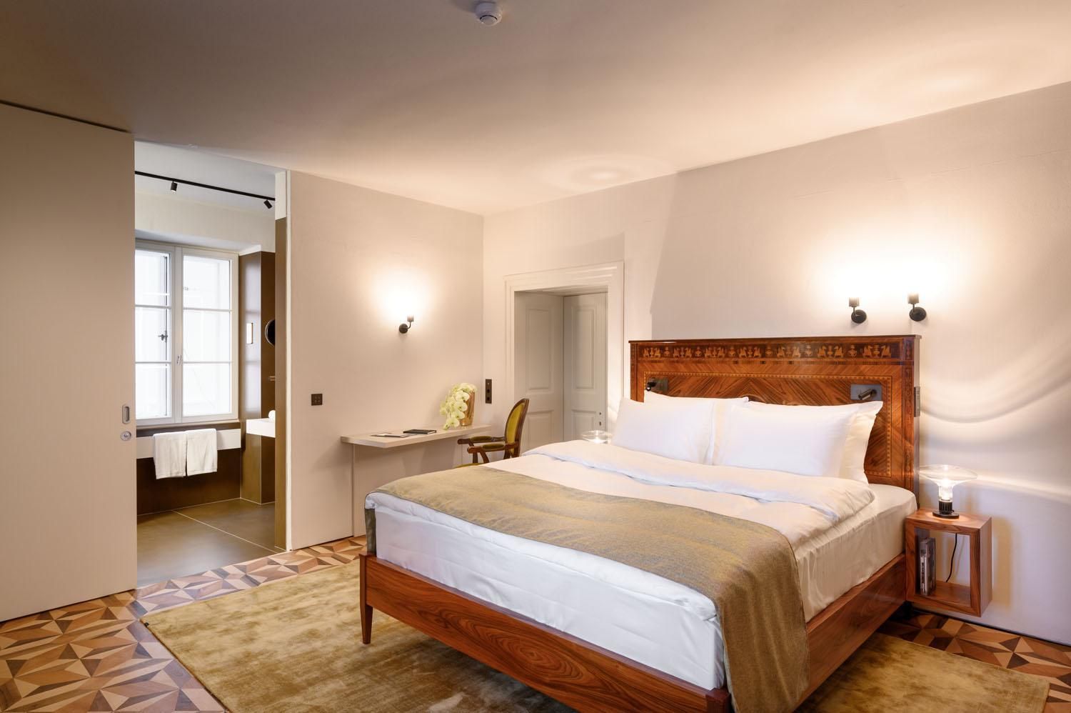 Zlata Ladjica Boutique Hotel Deluxe Double Room