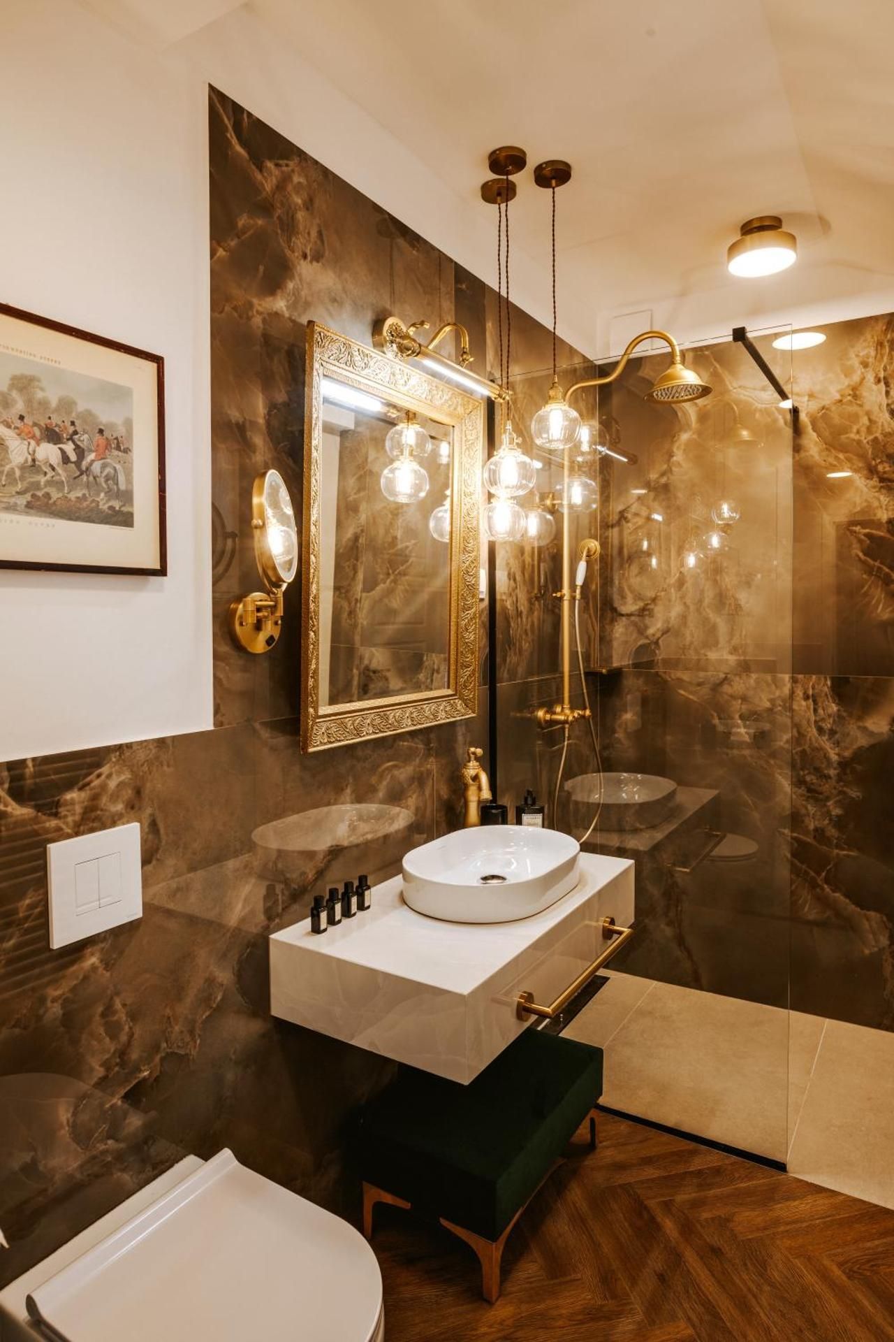 Deluxe Apartment