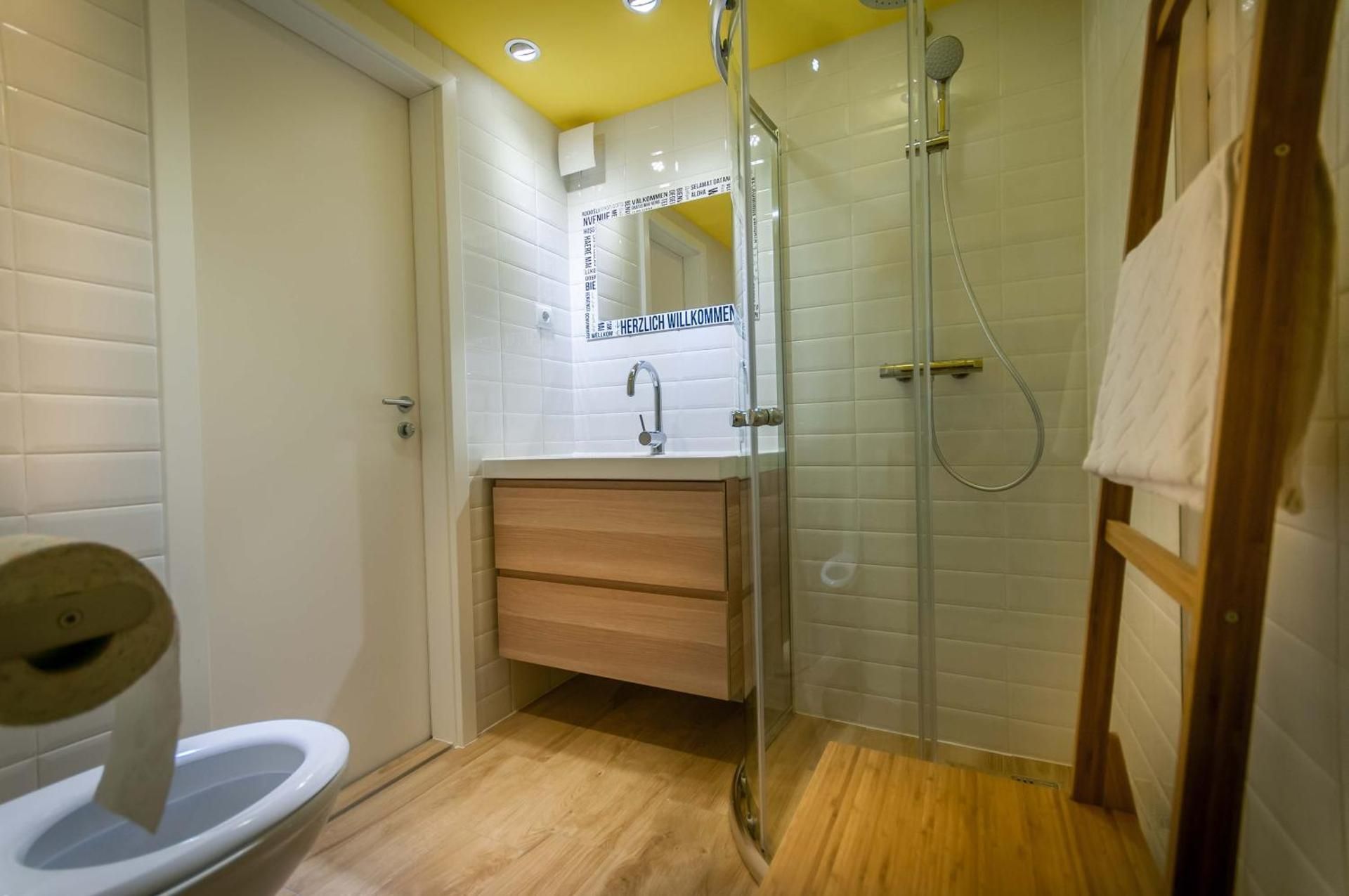 Apartment - Split Level
