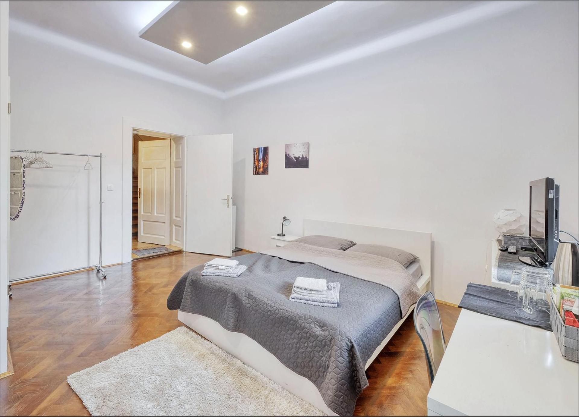 Nick & Klaras Central Apartments