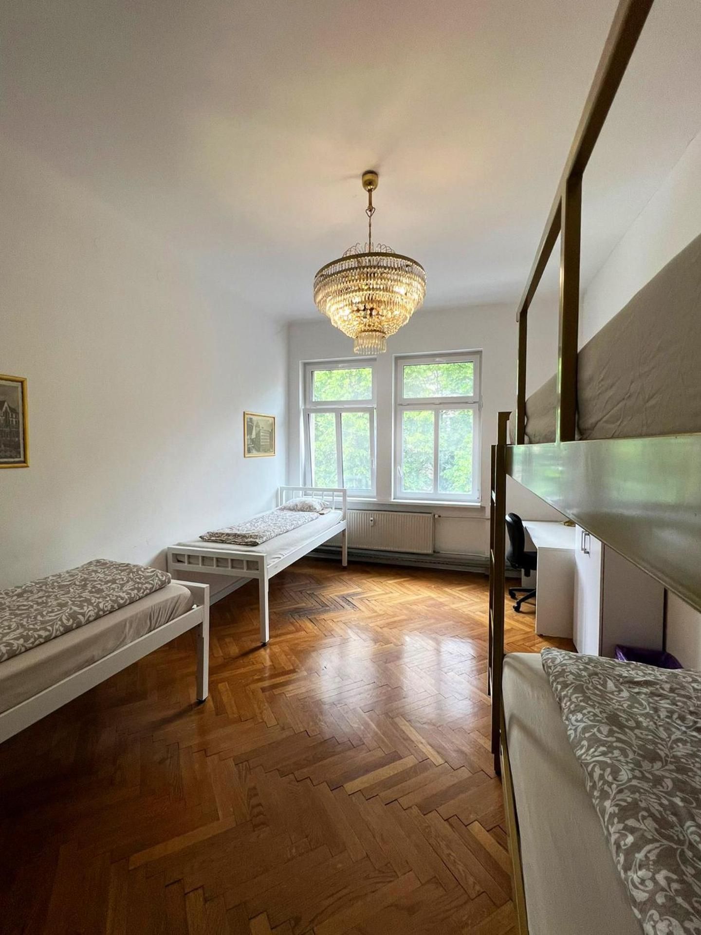 Quintuple Room with City View