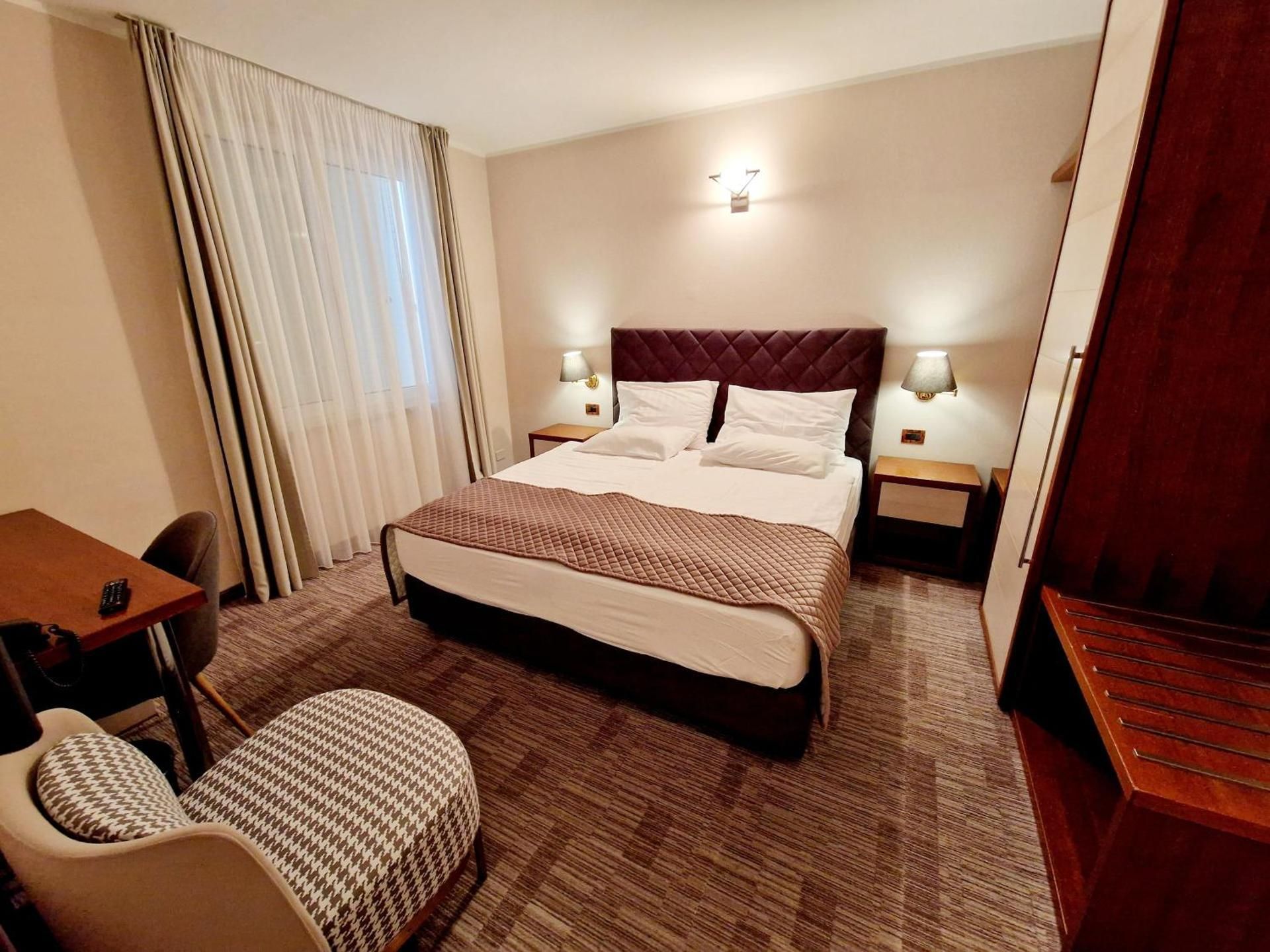Economy Twin Room