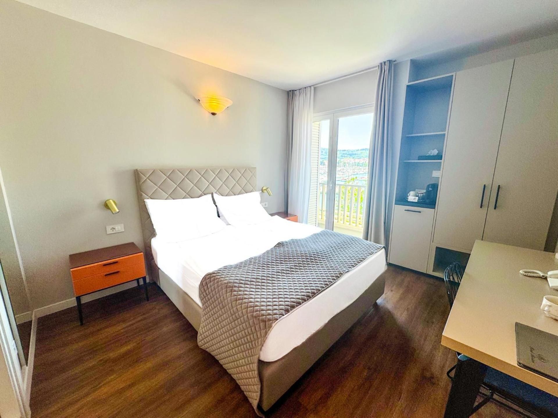 Single Room with Sea View