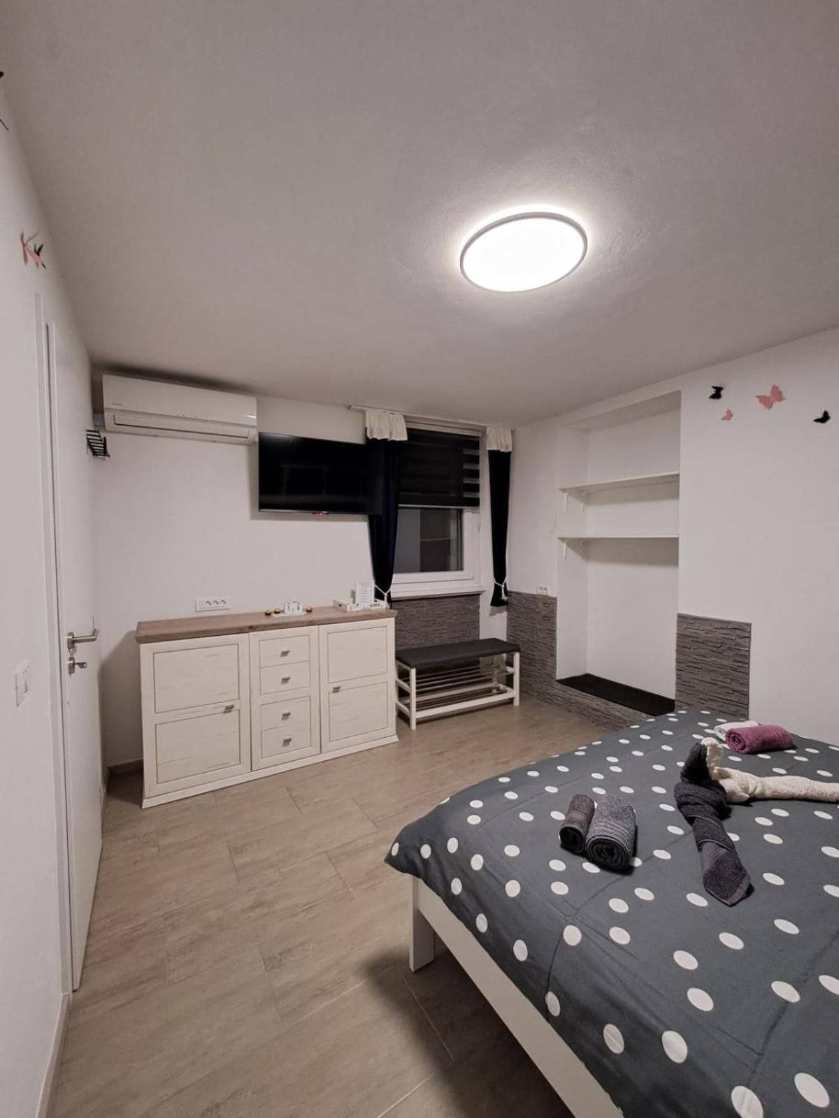 Triple Room with Shared Bathroom