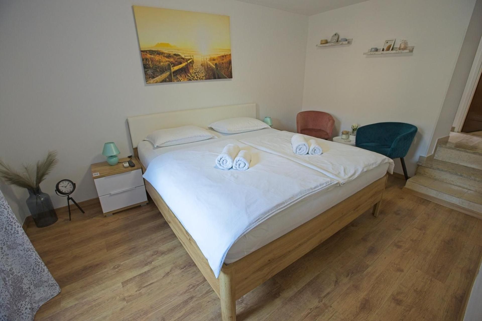 One-Bedroom Apartment with Balcony