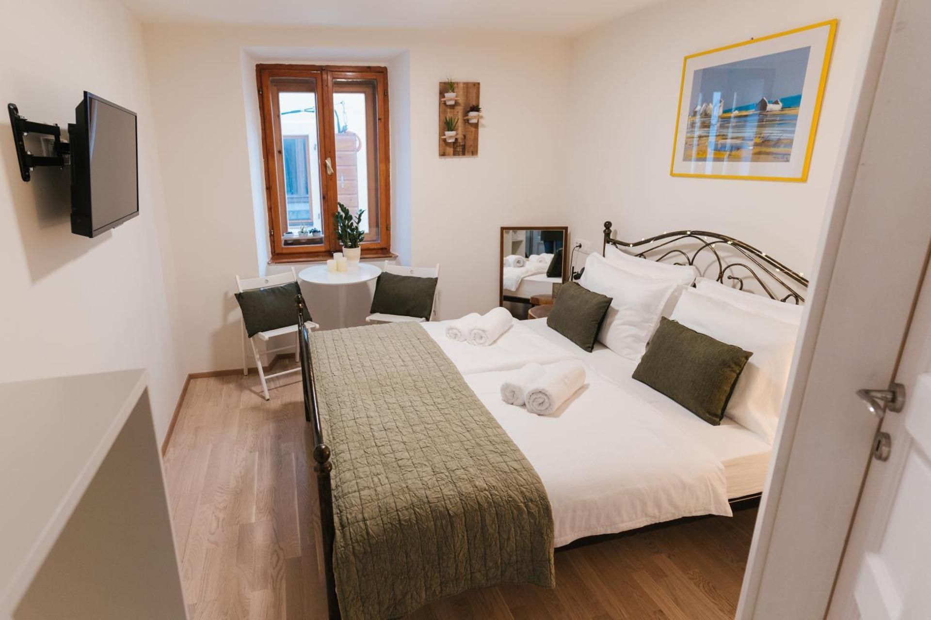 Double Room with Private Bathroom