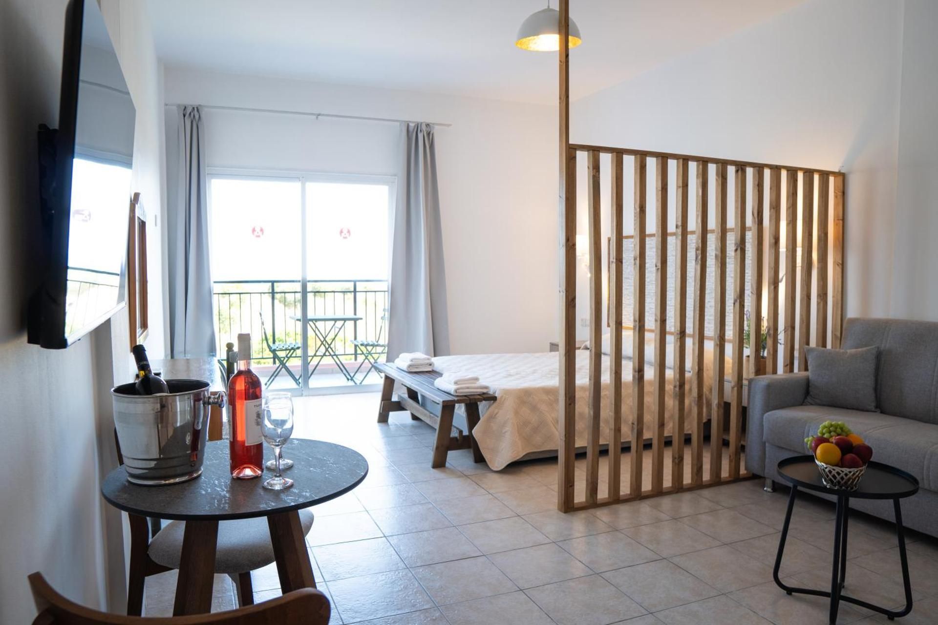 Superior Studio Apartment