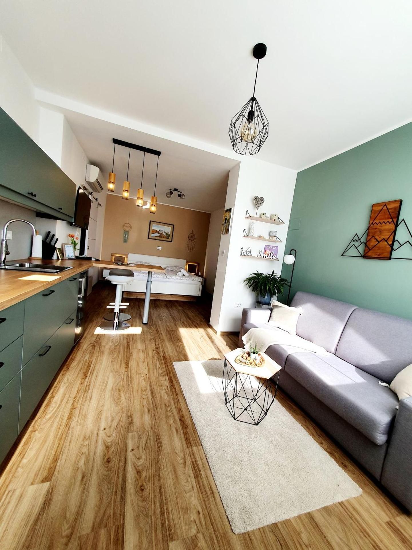 Studio Apartment