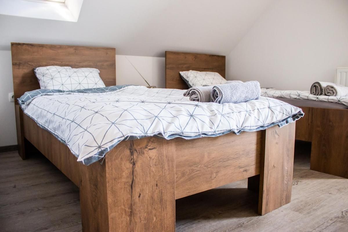 Deluxe Double Room with Shower