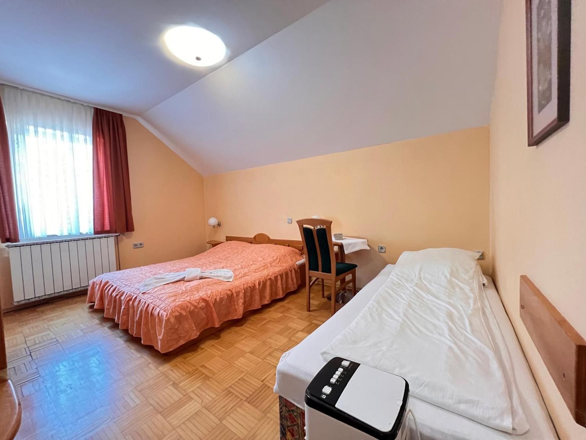 Triple Room with Private Bathroom