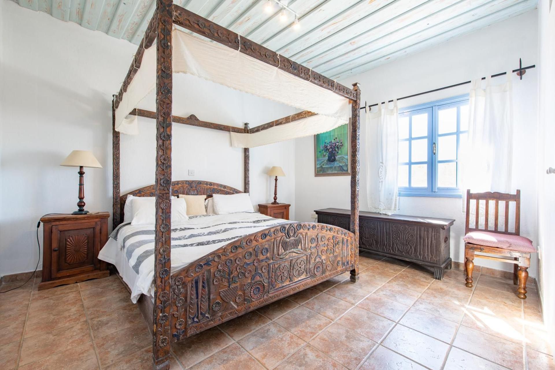 One-Bedroom Apartment - Adamos House