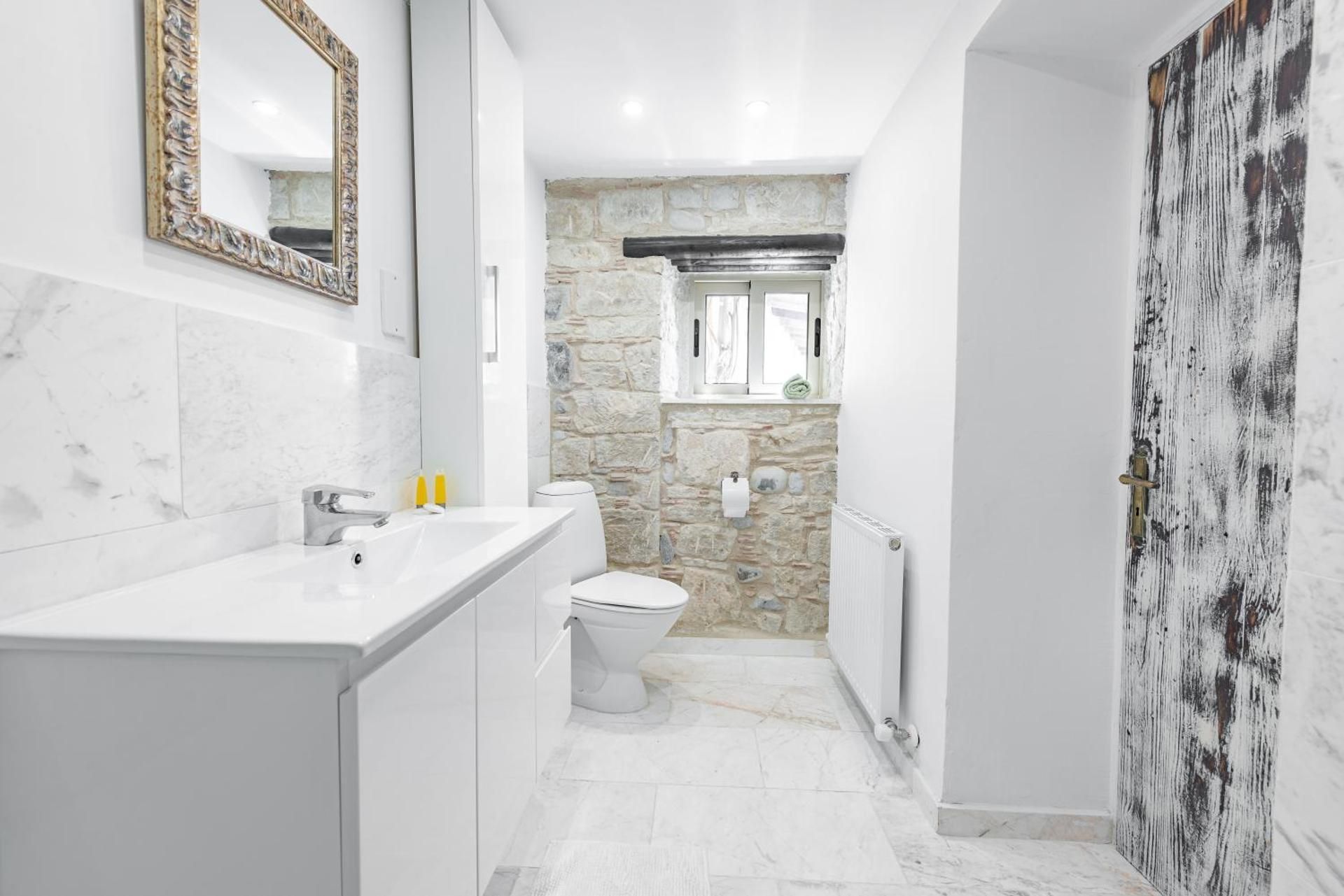 One-Bedroom Apartment - Mespilo House