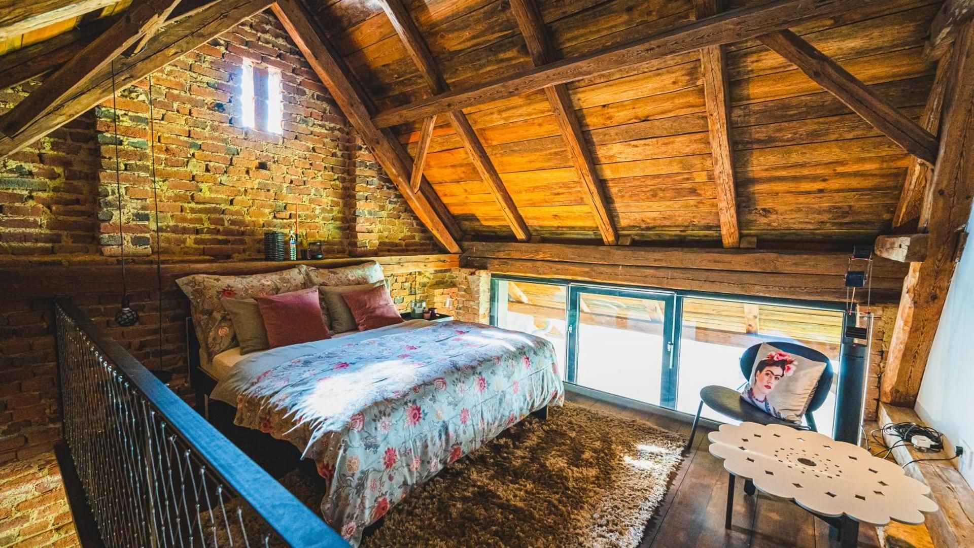 Double Room with Pool View