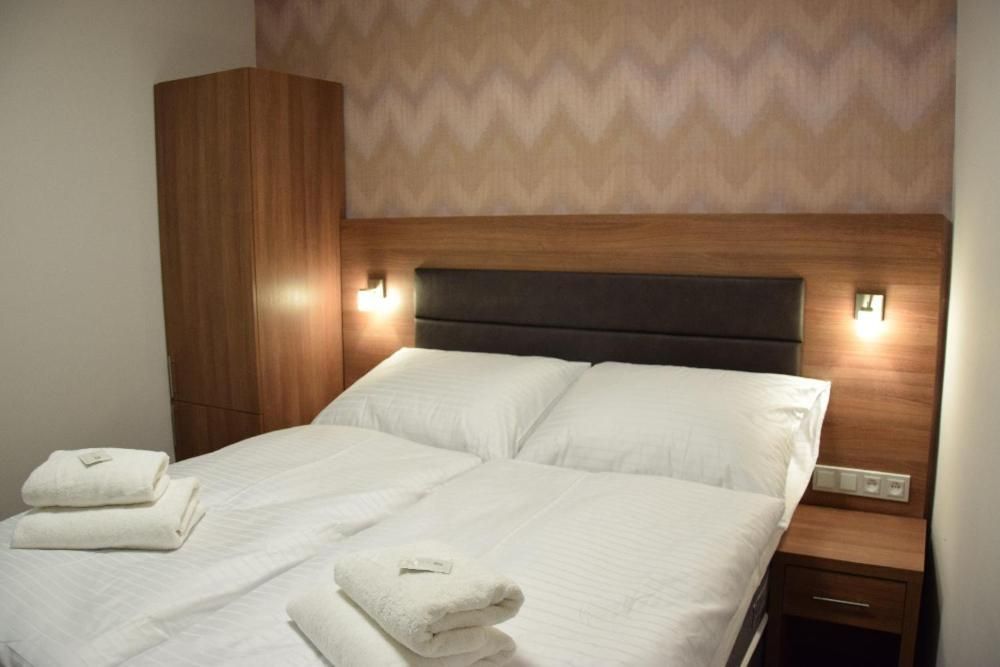 Single Room without Window