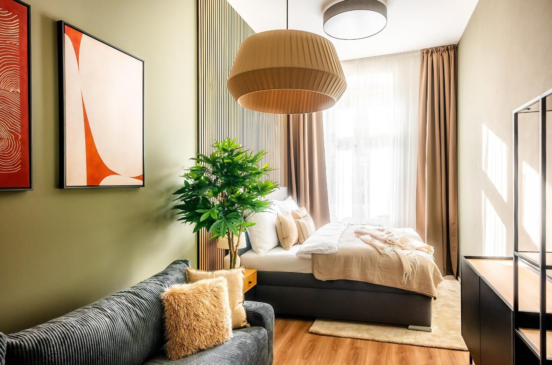 Wenceslas sq SOHO Boutique Hotel & Premium Suites Two-Bedroom Deluxe Apartment with Balcony