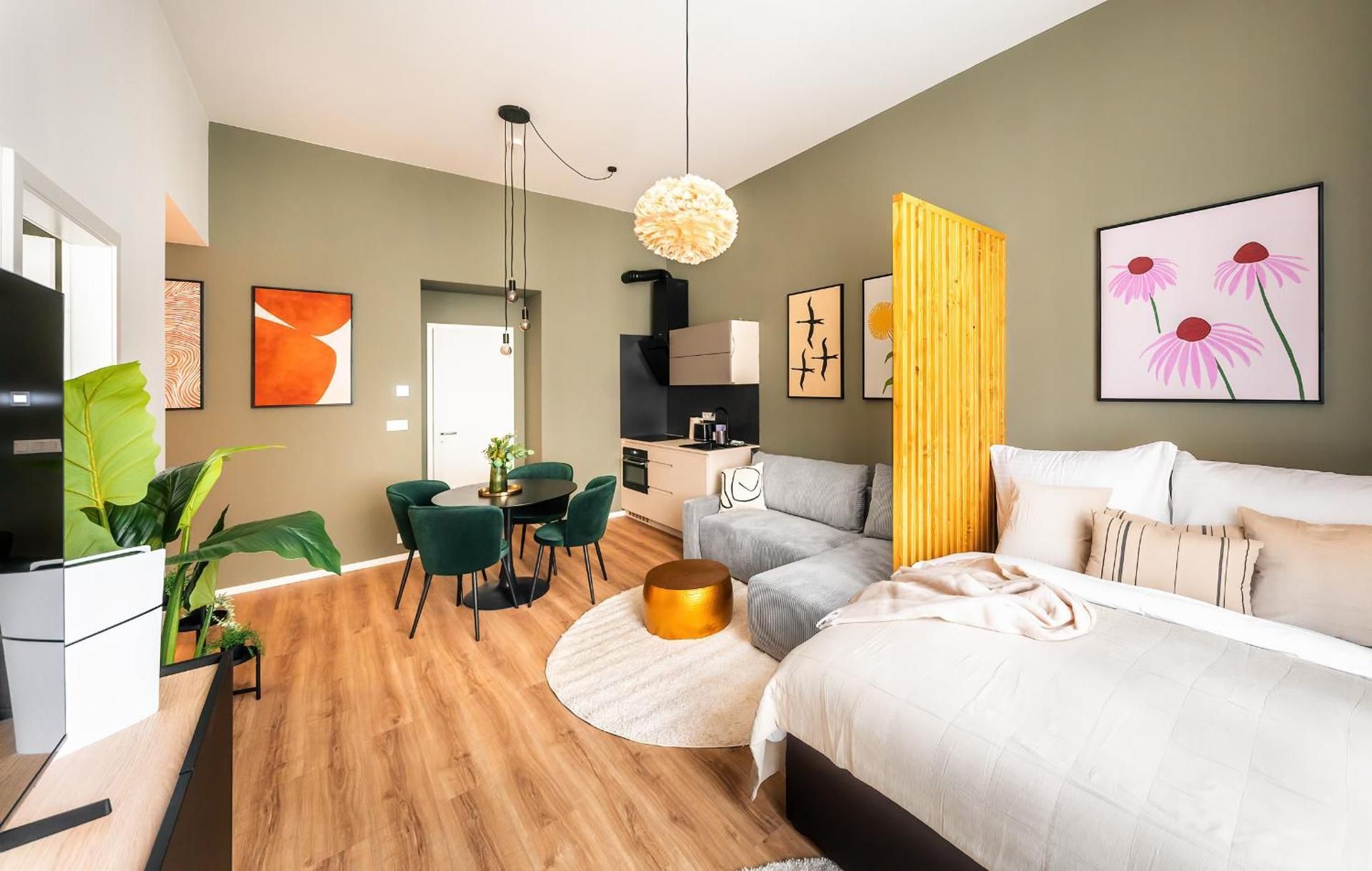 Wenceslas sq SOHO Boutique Hotel & Premium Suites Two-Bedroom Deluxe Apartment 2