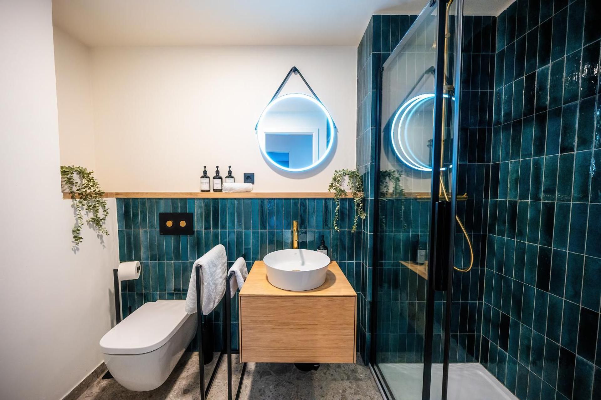 Wenceslas sq SOHO Boutique Hotel & Premium Suites King Suite with Hot Tub