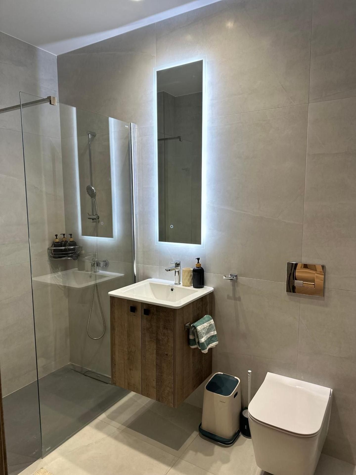 Superior One-Bedroom Apartment with Balcony