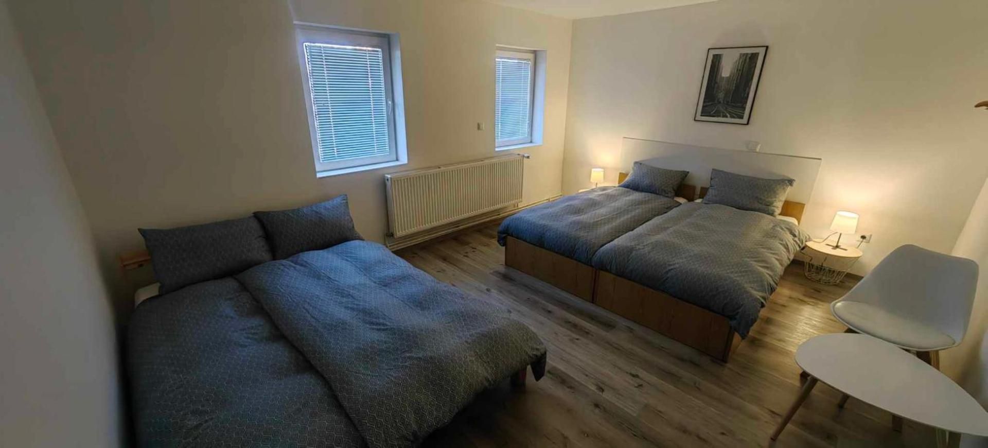 Quadruple Room with Shared Bathroom