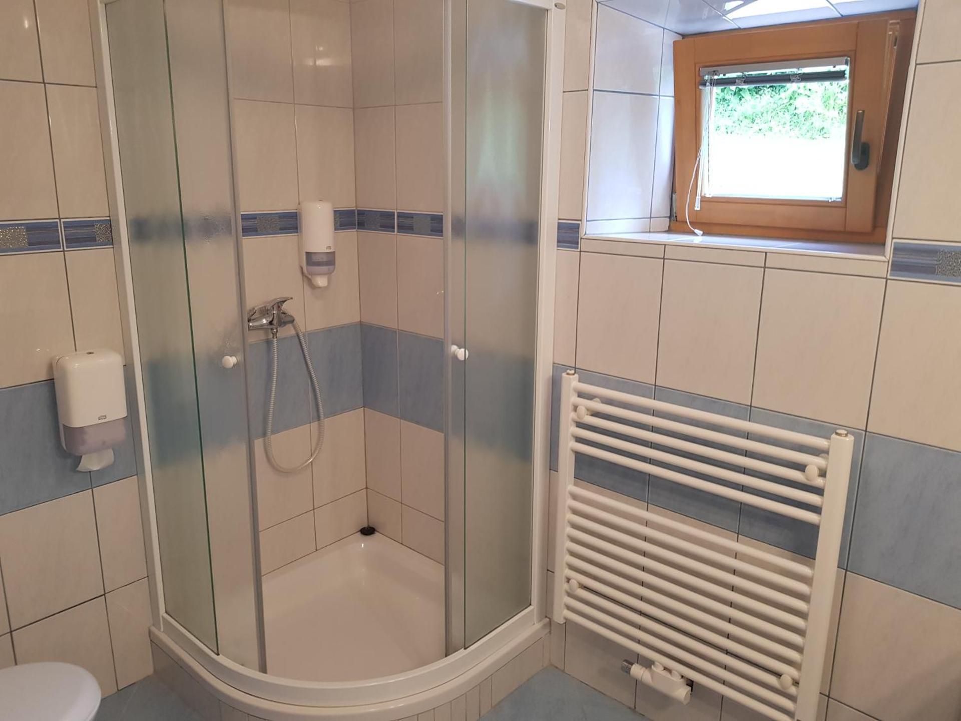 One-Bedroom Apartment (4 Adults)