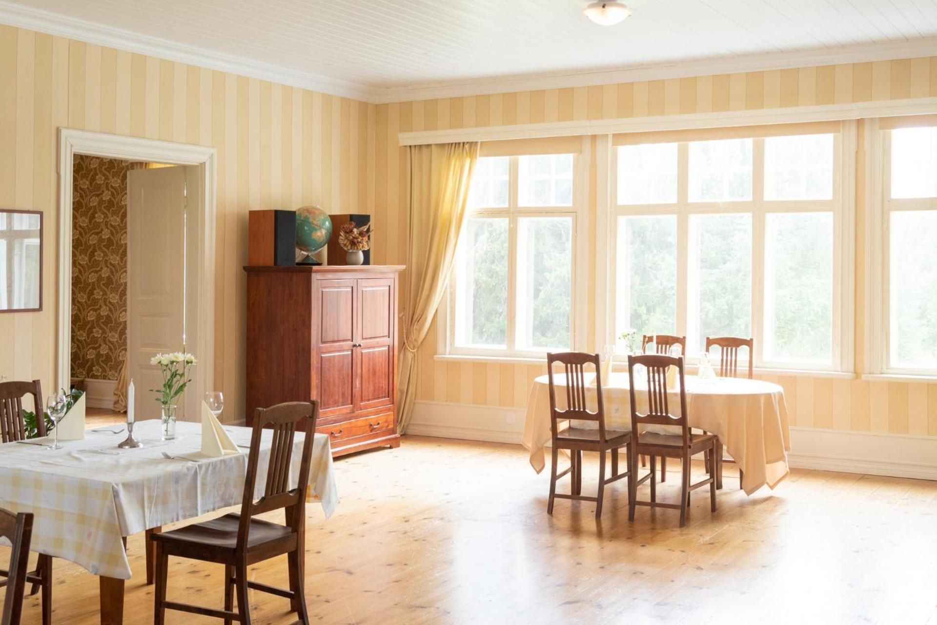 Triple Room with Private Bathroom