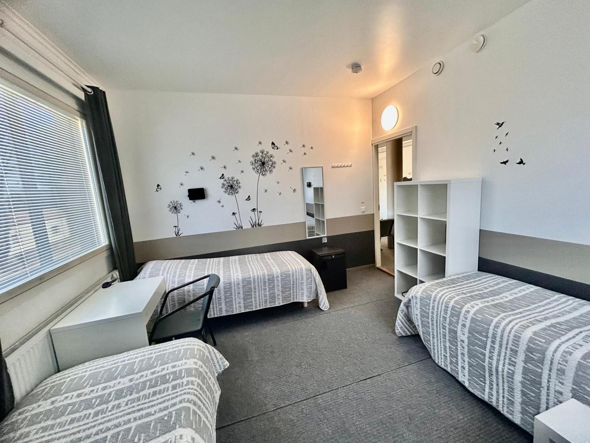 Standard Twin Room with Shared Bathroom