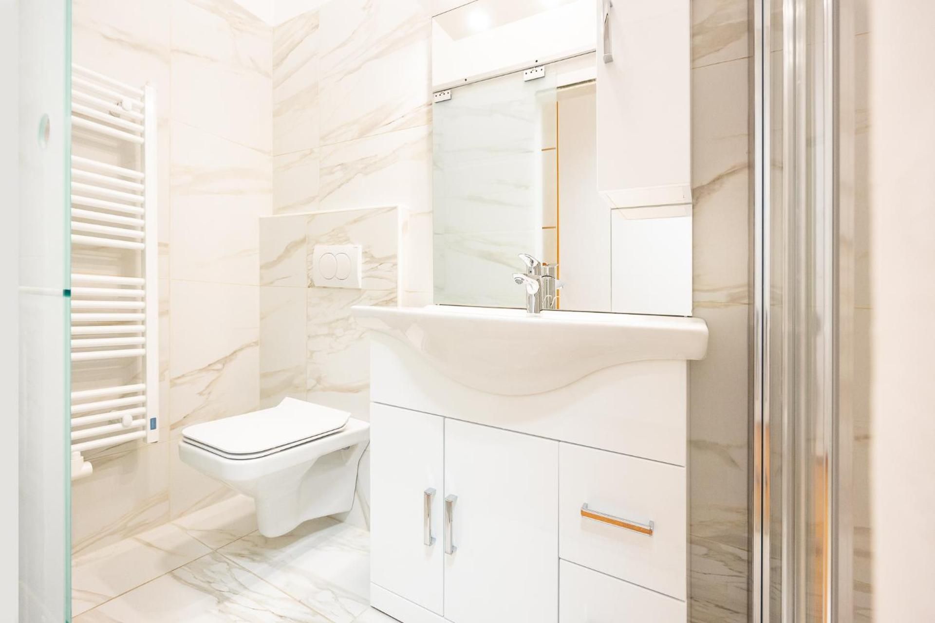 Garni Hotel Azul Triple Room with Mountain View 9