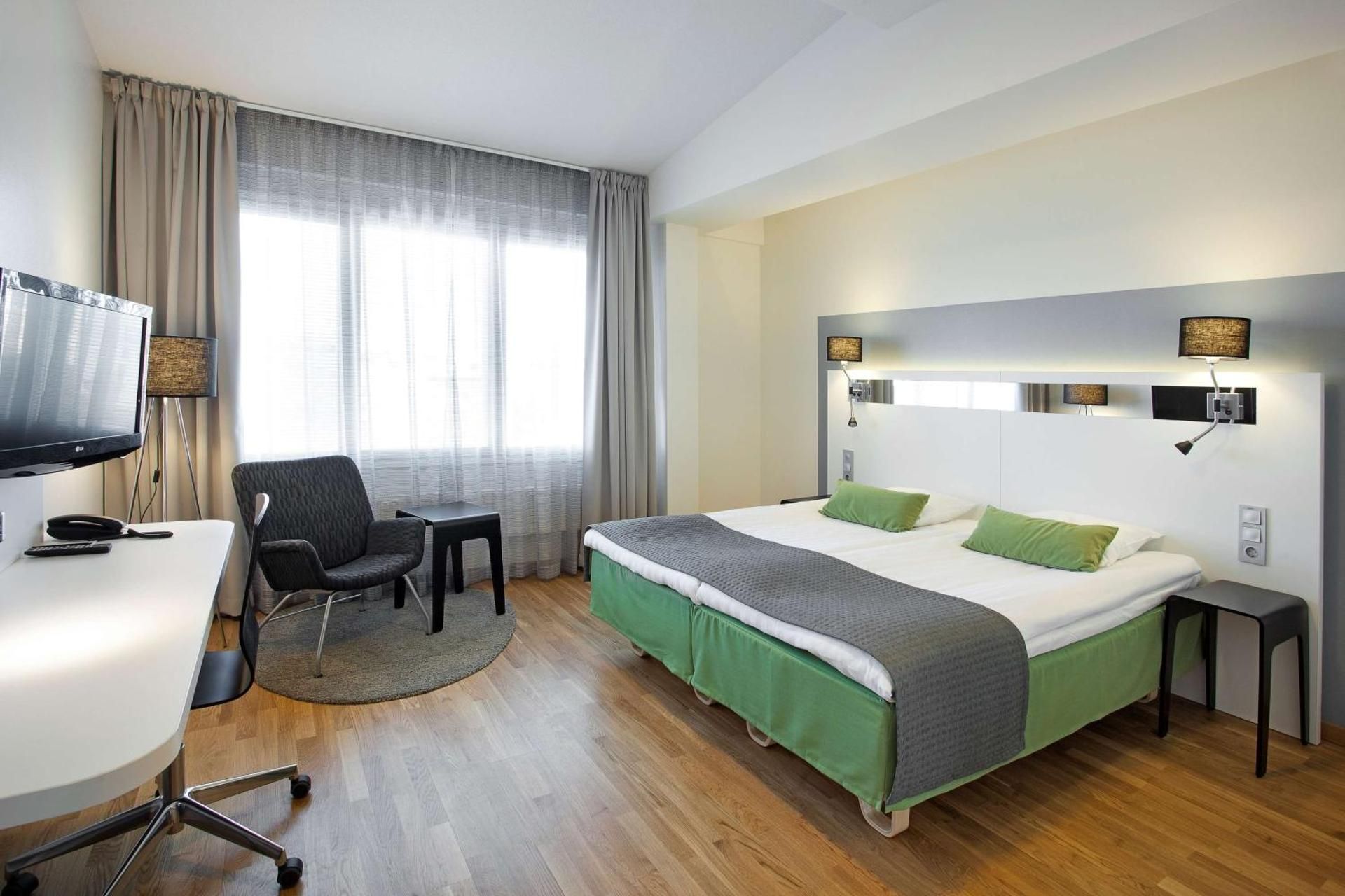 Standard King Room