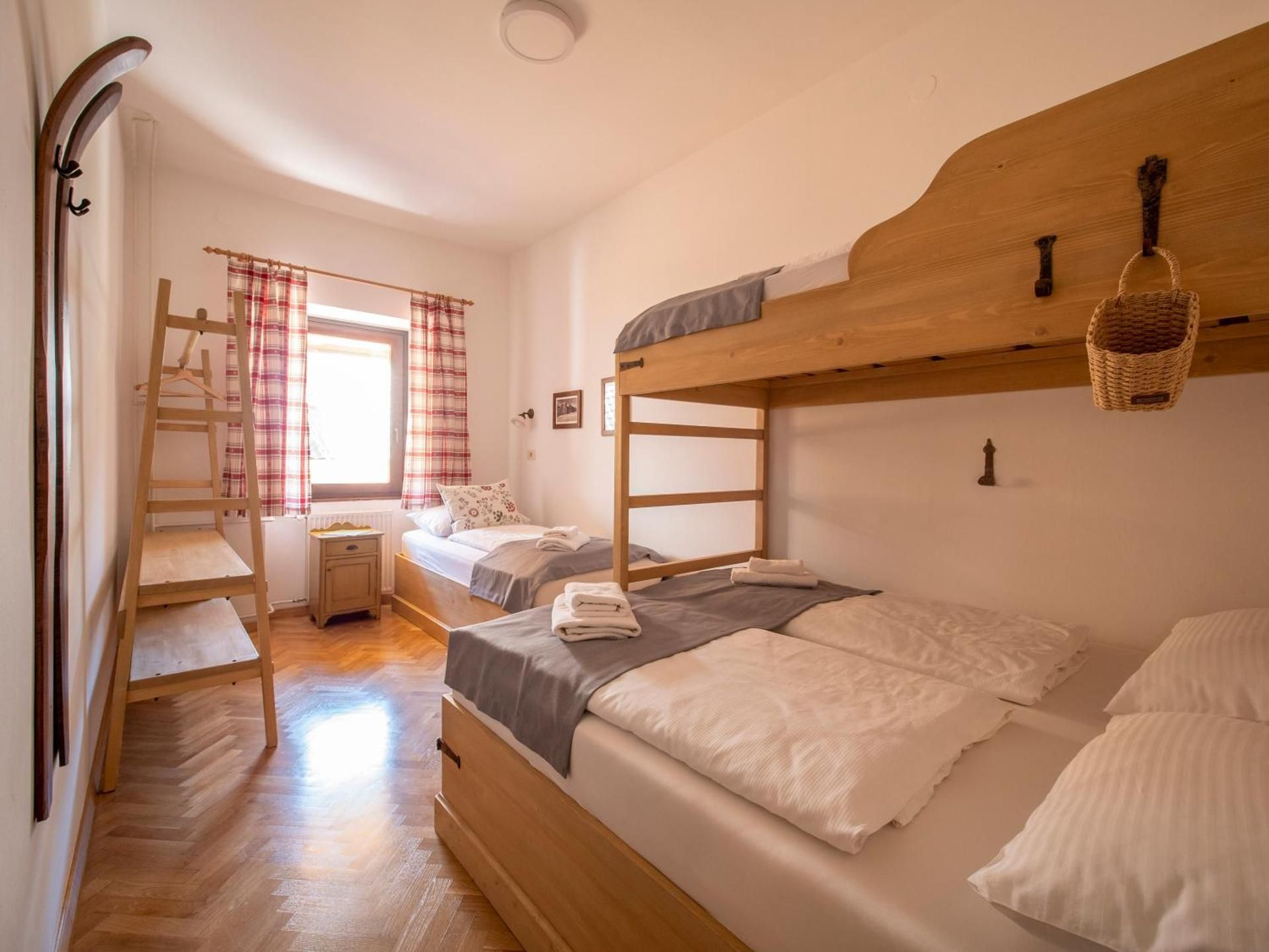 One Bedroom Apartment