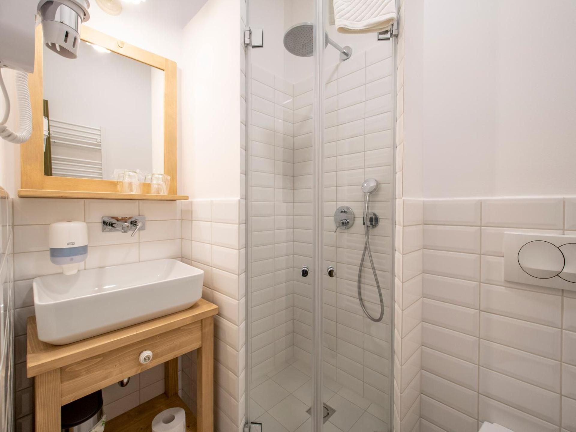 One Bedroom Apartment