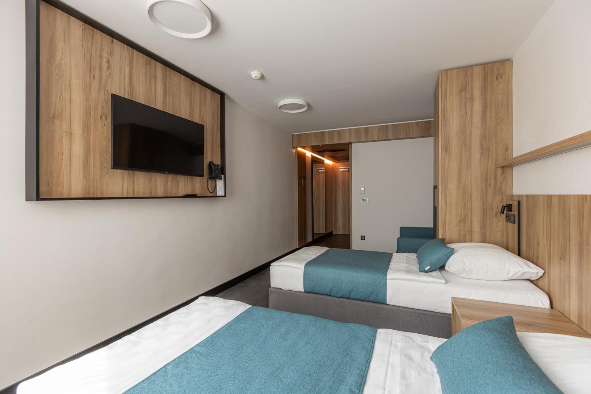 Standard Plus Double Room with River View