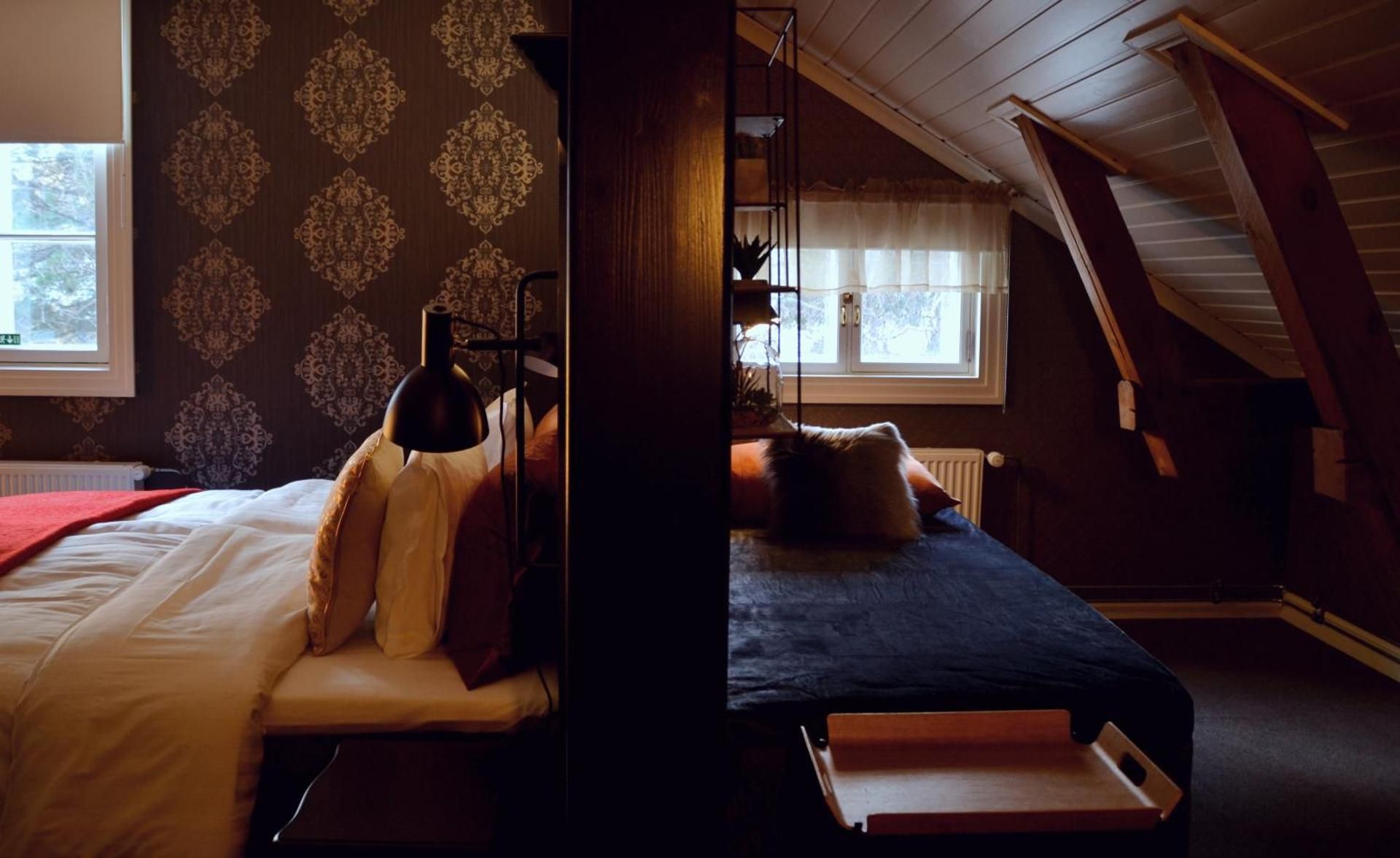 Putiikkihotelli Kemi 1932 Twin Room with Shared Bathroom