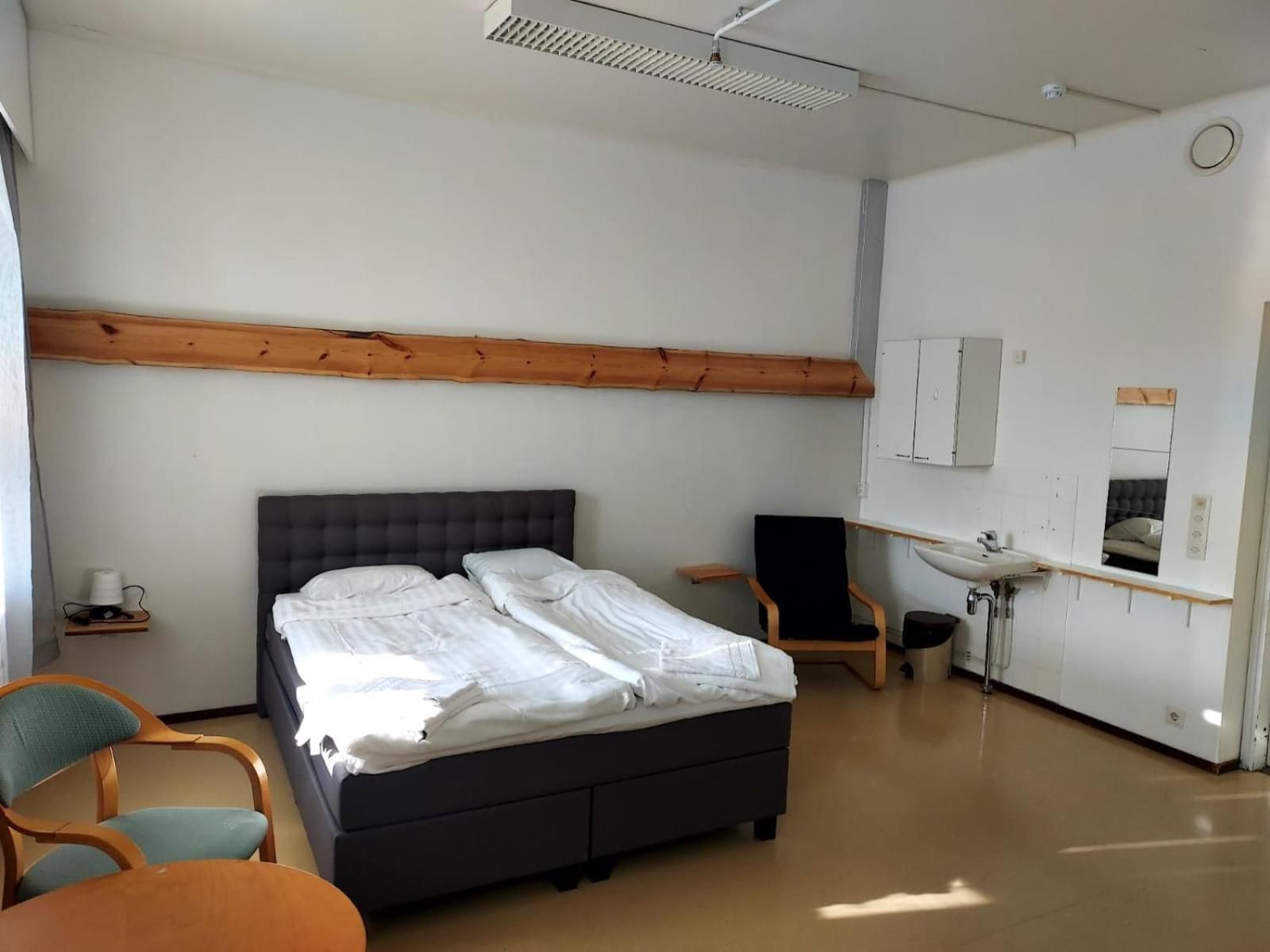Quadruple Room with Shared Bathroom