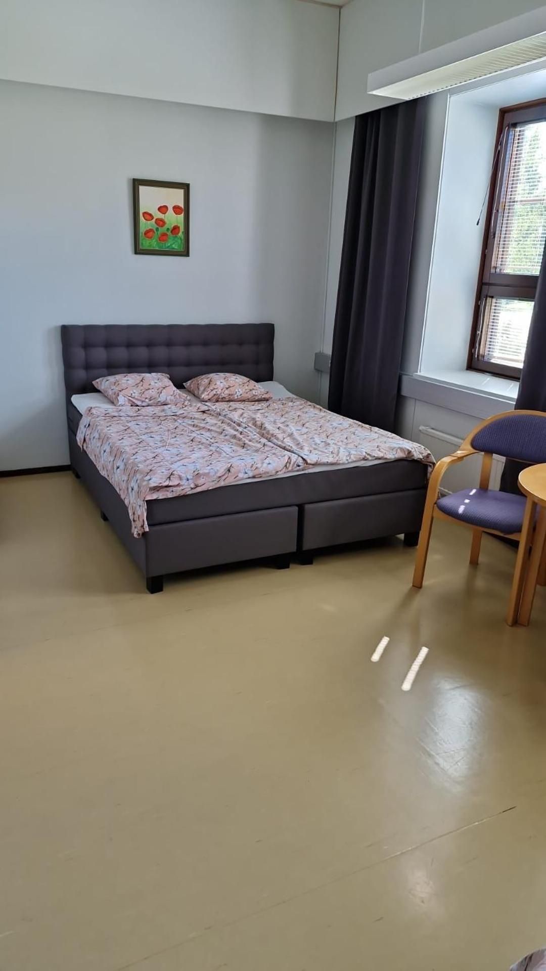 Basic Triple Room with Shared Bathroom