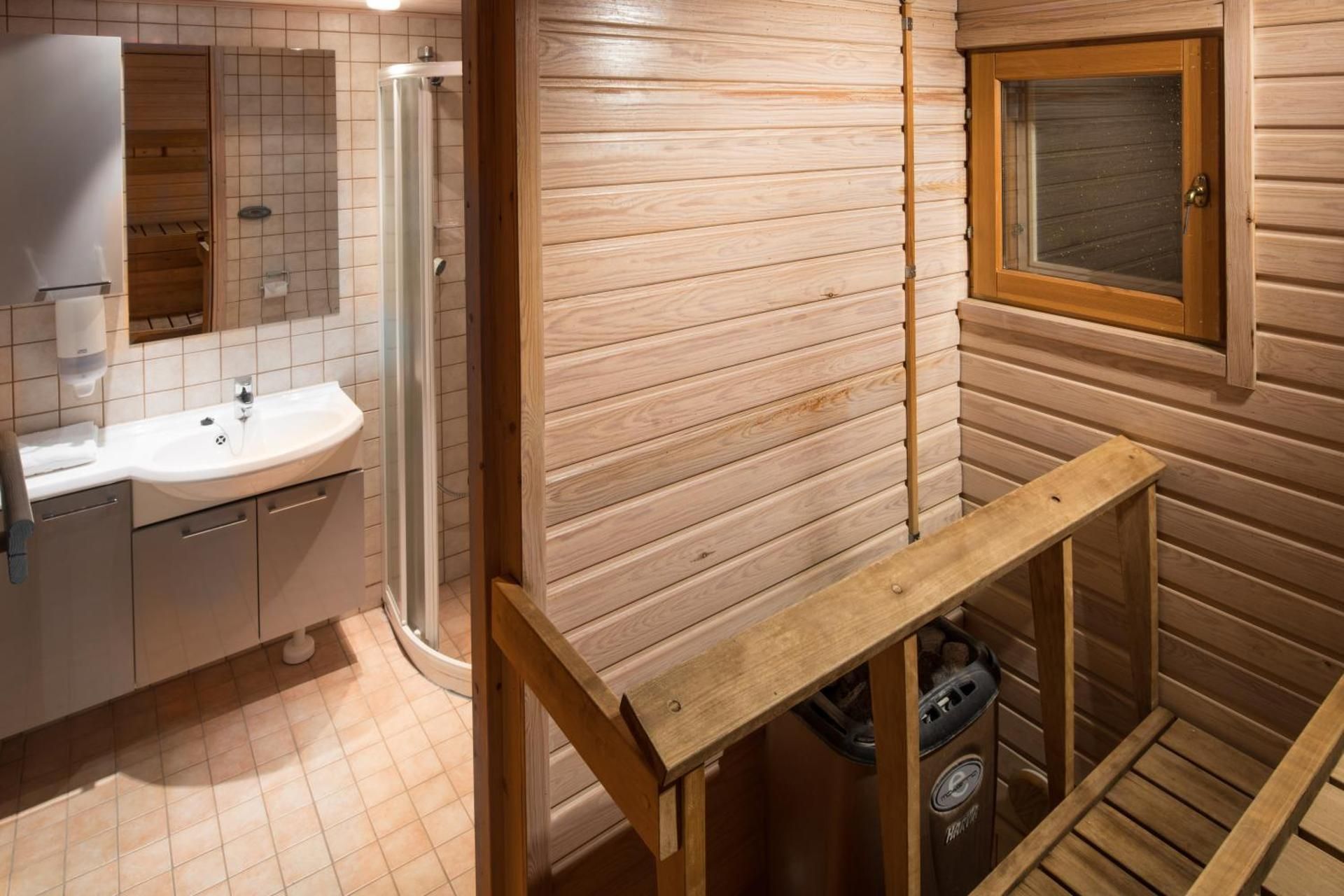 Standard Chalet