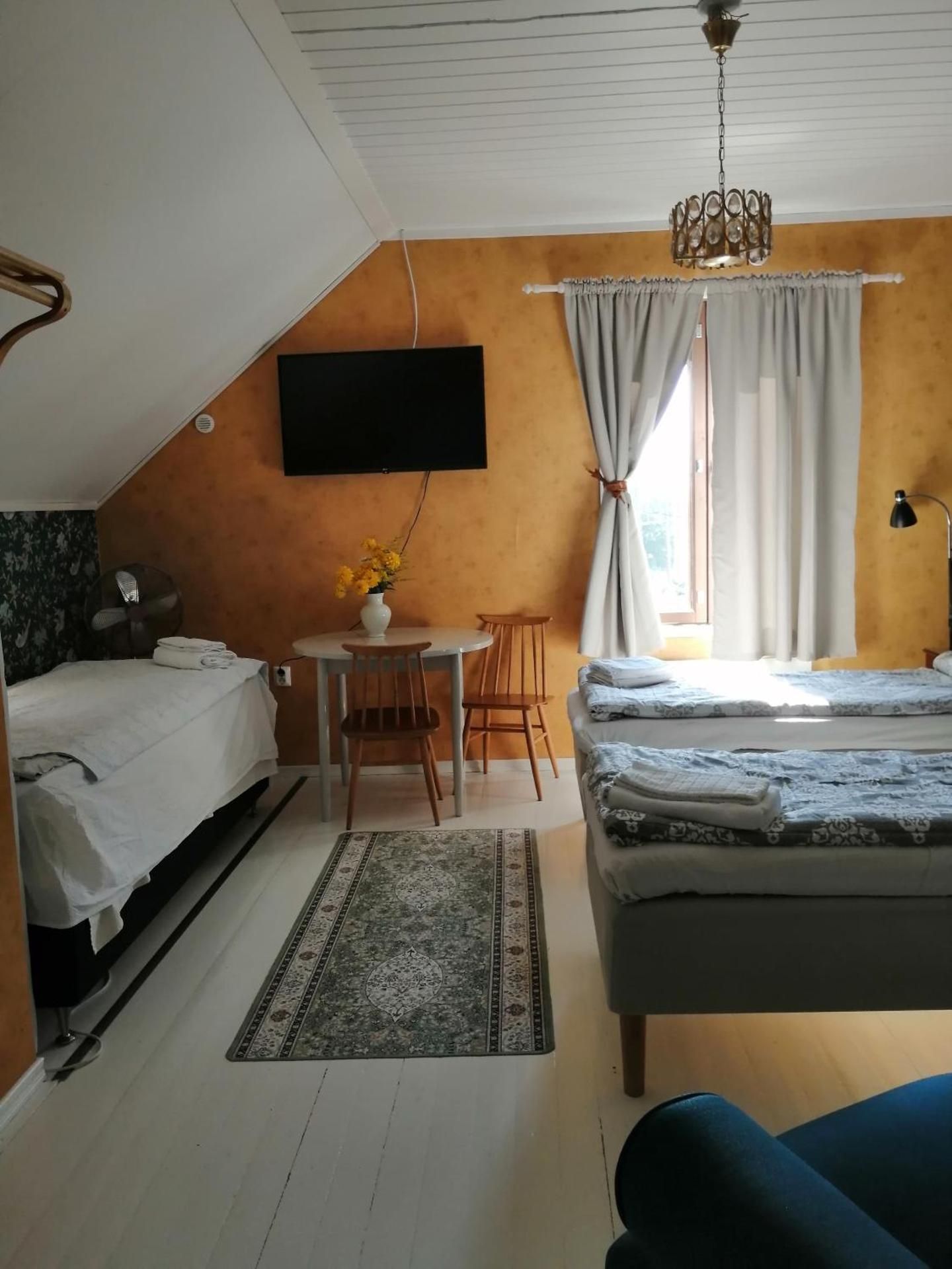 Triple Room